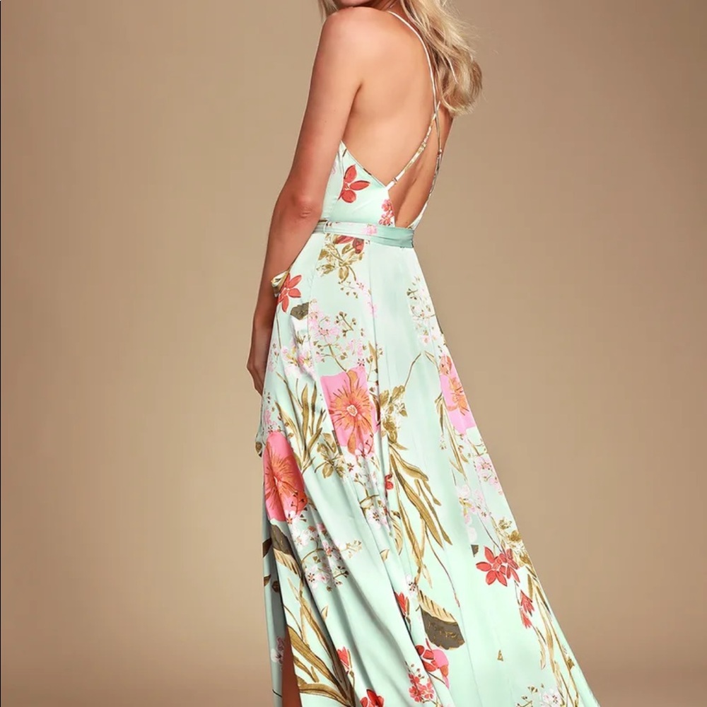 Lulu’s - Still the One - Sage Floral Maxi dress